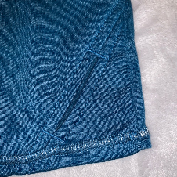 Top - Picture 4 of 4